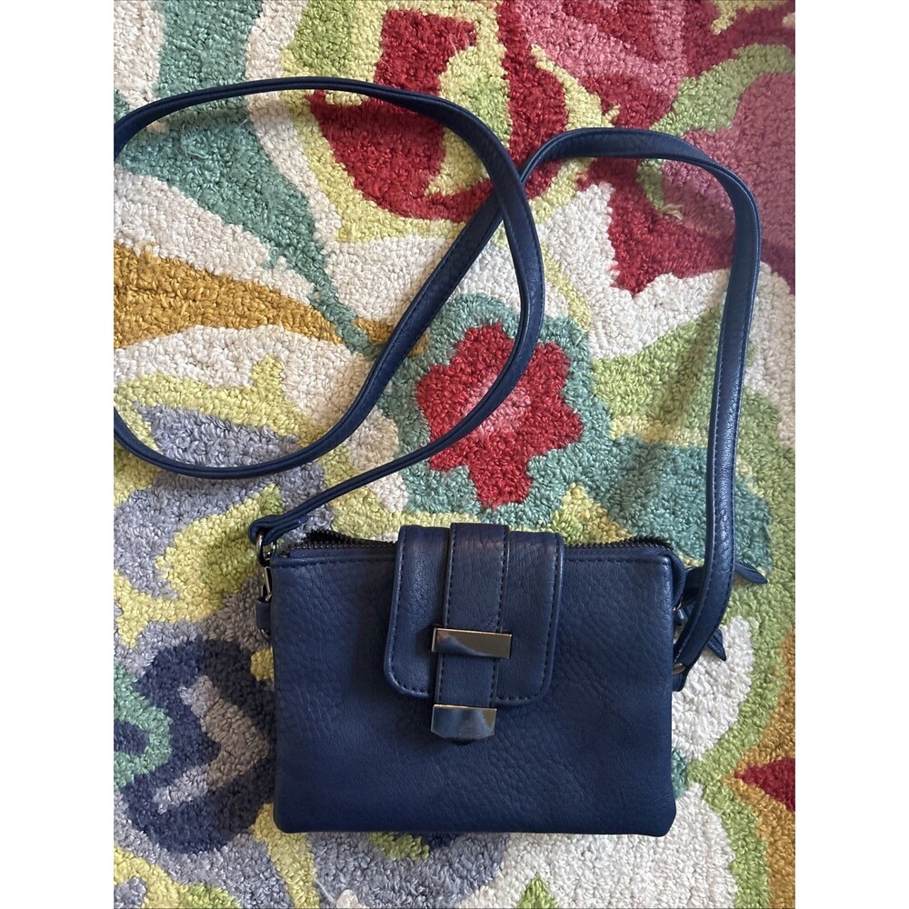 Charming Charlie Vegan Y2K Festival 90s Travel Pebbled Faux Adjustable Crossbody